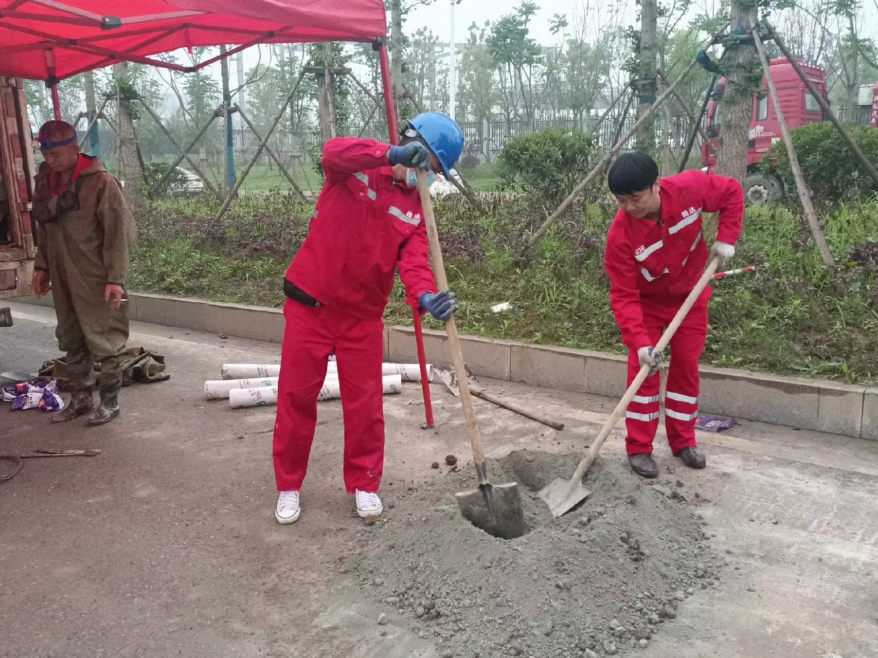 蔚县管道疏通哪家好】及时进行市政管道清淤